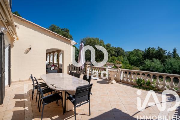 Maison à vendre 19 pièces 585 m² Grimaud