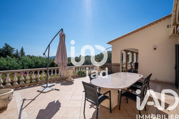 Maison à vendre 19 pièces 585 m² Grimaud