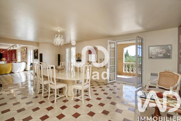 Maison à vendre 19 pièces 585 m² Grimaud