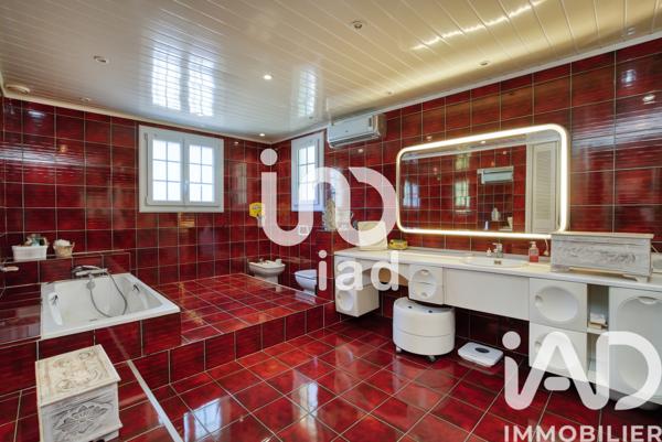 Maison à vendre 19 pièces 585 m² Grimaud