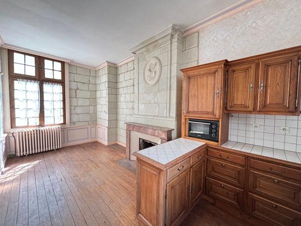 Maison de charme à fort potentiel Centre-ville de Saumur