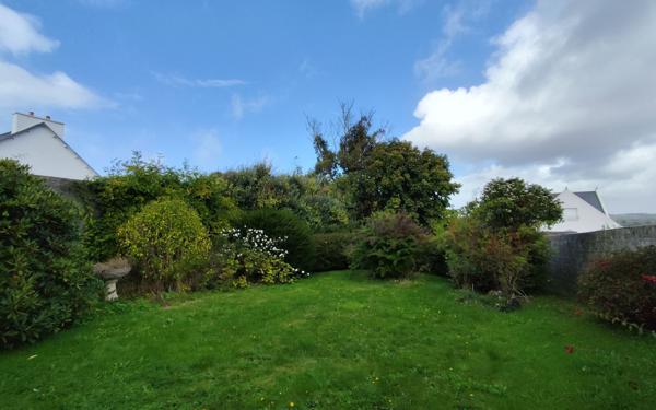 Maison à vendre    3 pièces •  Saint-Renan