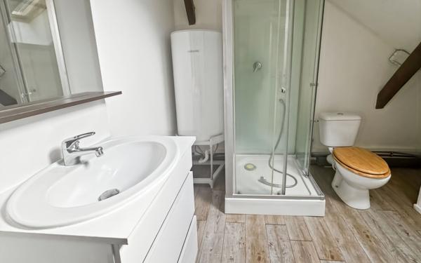 Appartement à louer    2 pièces • 35 m2 Reims
