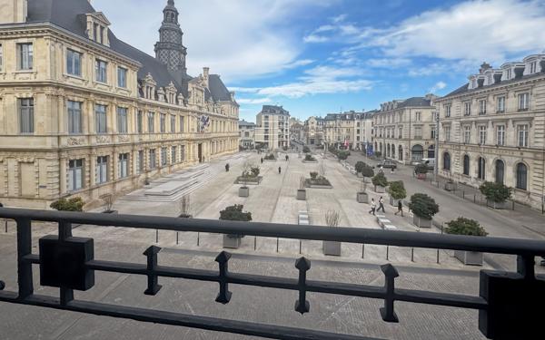 Appartement à louer    2 pièces • 35 m2 Reims