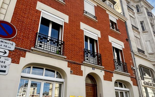 Appartement à louer    2 pièces • 35 m2 Reims