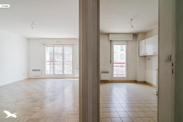 Appartement à vendre 280 000 € Lyon 07 3 p 70 m² DPE D