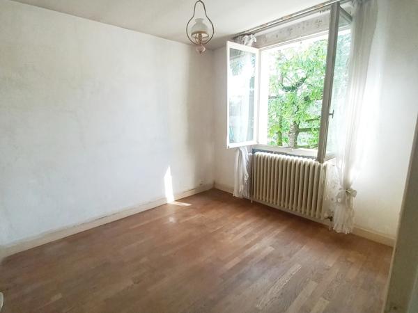 Maison de 120m² et son terrain arboré