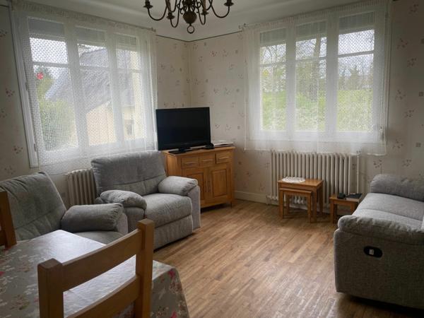 Maison à vendre    3 pièces •  Rostrenen