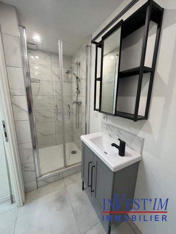 LOCATION STUDIO OULLINS , Oullins LOCATION STUDIO OULLINS , Oullins