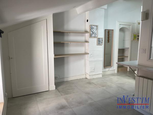 LOCATION STUDIO OULLINS , Oullins LOCATION STUDIO OULLINS , Oullins