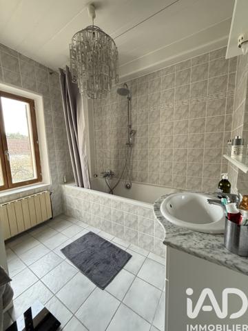 Maison à vendre 7 pièces 207 m² Crécy-la-Chapelle