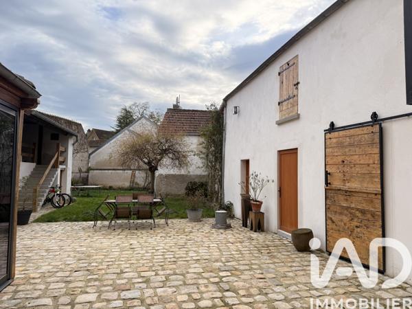 Maison à vendre 7 pièces 207 m² Crécy-la-Chapelle