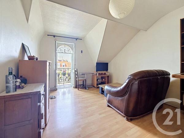 Immeuble à vendre  160 m 2   ST POURCAIN SUR SIOULE  - 03