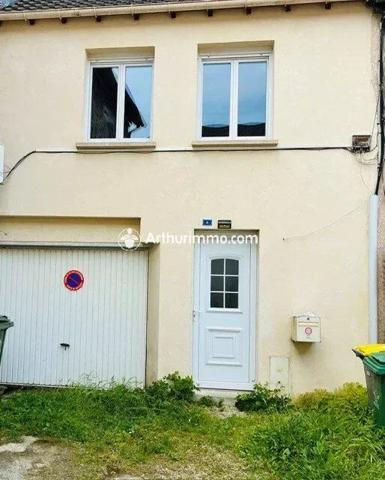 Location                                                      Maison de ville
                        
                     3 pièces                      73 m2                     à Ballancourt-sur-Essonne