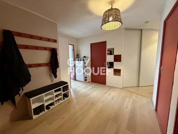 Appartement à vendre de 5 pièces de 102.19 m²