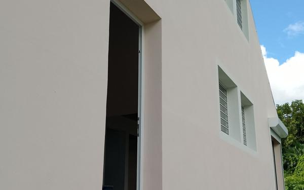 Maison à vendre    5 pièces • 110 m2 Morne-à-l'Eau