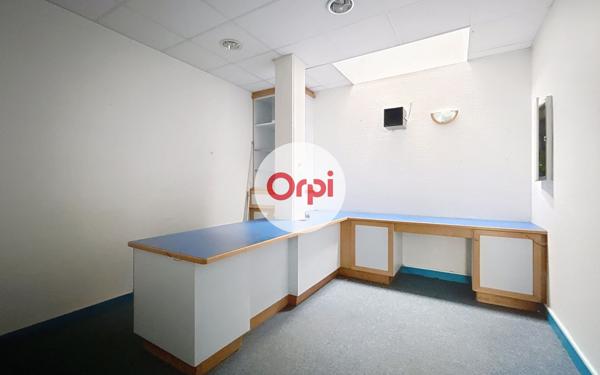 Immeuble à vendre    3 pièces • 126 m2 Questembert