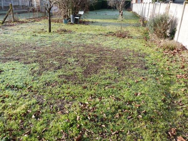 Vente                                                      Maison
                        
                     5 pièces                      105 m2                     à Vierzon