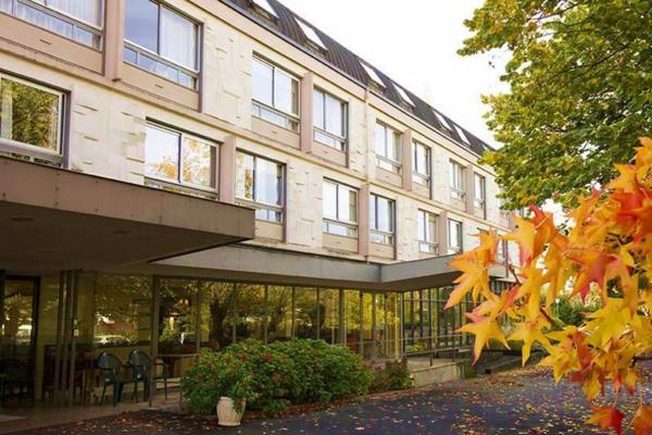 INVESTISSEMENT LOCATIF  TERRASSON LAVILLEDIEU - Résidence Les Quatre Saisons  - 5.50%  de rentabilité.