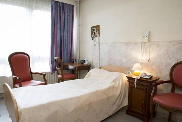 INVESTISSEMENT LOCATIF  TERRASSON LAVILLEDIEU - Résidence Les Quatre Saisons  - 5.50%  de rentabilité.