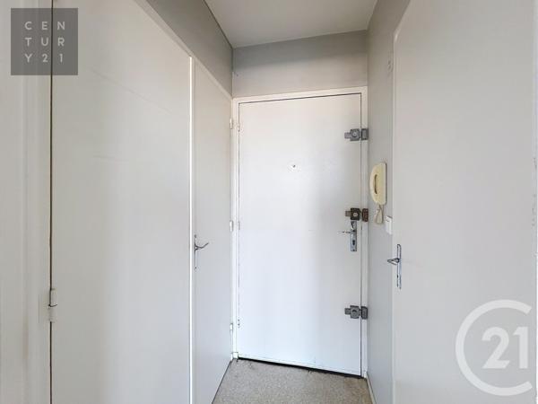 Appartement F1 à vendre  1 pièce - 27 m2 ST JULIEN LES VILLAS - 10