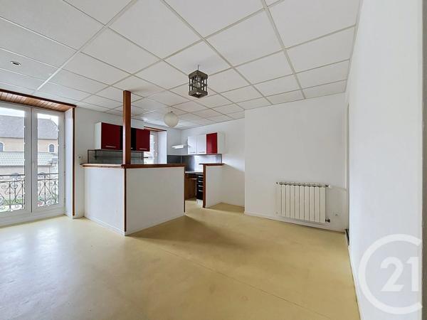 Appartement à vendre  4 pièces - 67,70 m 2   TANINGES  - 74
