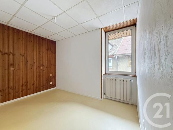 Appartement à vendre  4 pièces - 67,70 m 2   TANINGES  - 74