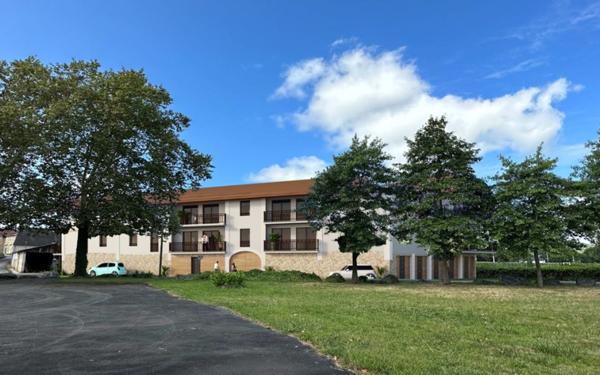 Appartement à vendre    3 pièces • 70,78 m2 Laroin