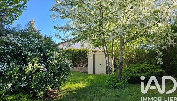 Maison à vendre 4 pièces 84 m² Saint-Amand-Montrond