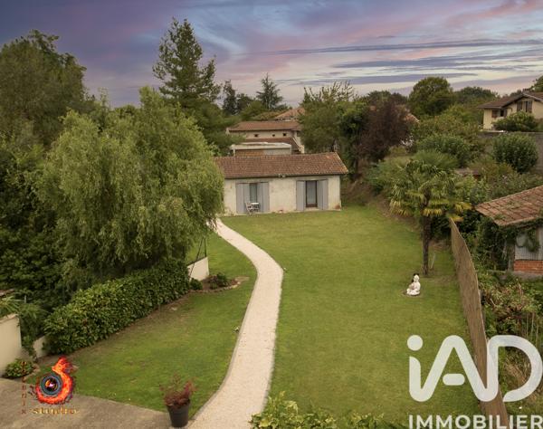 Immeuble à vendre 172 m² Cazaubon