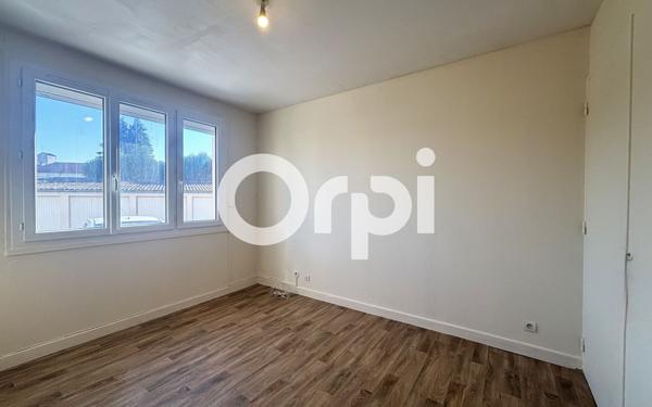 Appartement à vendre    1 pièce • 31 m2 Soissons