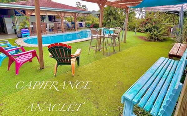 🏡 À vendre – Charmante maison avec piscine et studio indépendant à Ducos (97224)