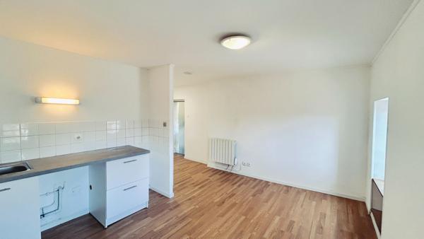 A LOUER APPARTEMENT DE TYPE 1 - BLAYE CENTRE , Blaye A LOUER APPARTEMENT DE TYPE 1 - BLAYE CENTRE , Blaye