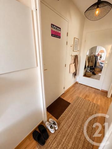 Appartement à vendre  2 pièces - 38,70 m 2   LIVRY GARGAN  - 93