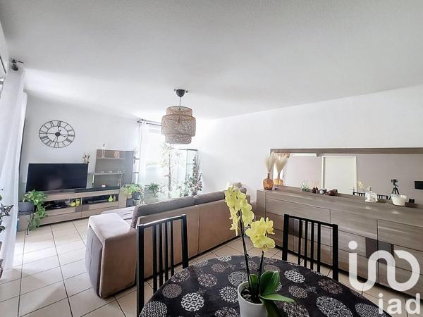 Appartement 3 pièces de 61 m² à Castelginest (31780)