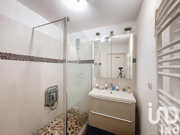 Appartement 3 pièces de 61 m² à Castelginest (31780)