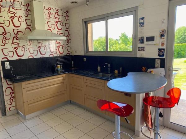 Maison à vendre à Villedieu-les-Poêles-Rouffigny dans la Manche (50800), ref : 50038-2592