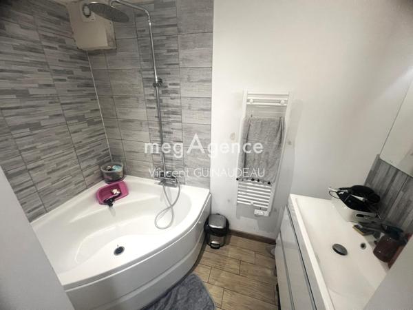 Maison à La Romagne, 49740 - 4 pièces 81m²