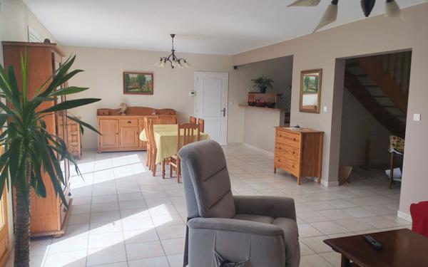 Maison à vendre    5 pièces •  Saint-André-des-Eaux