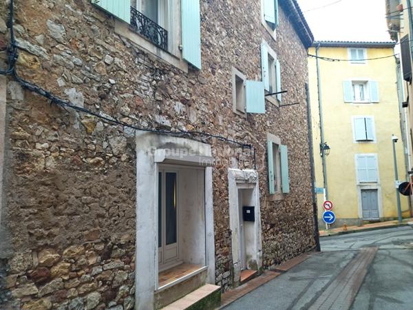 Le Luc (83340) Maison de village avec garage et terrasse tropézienne