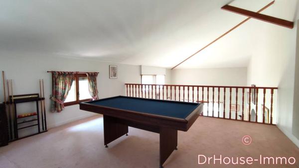 Maison à vendre 7 pièces de 196 m²