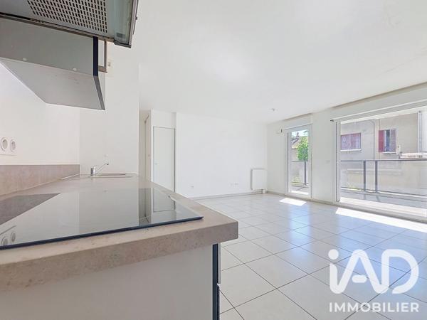 Appartement à vendre 4 pièces 82,33 m² Noisy-le-Sec