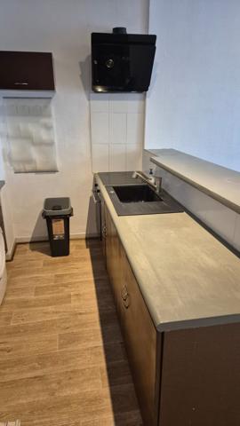 Salon-de-Provence (13300) T2 - Salon de Provence