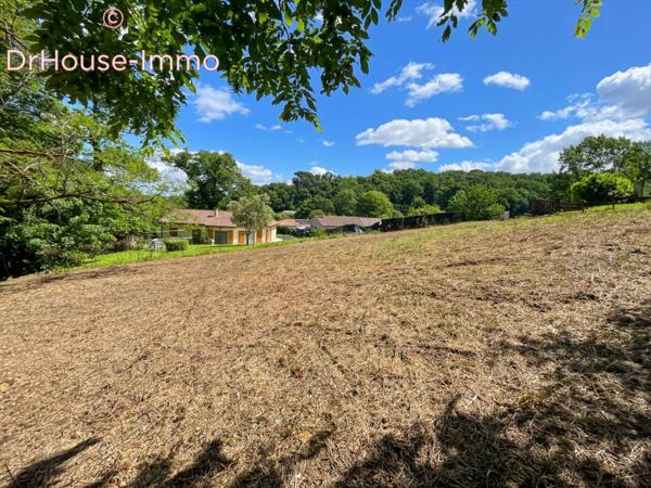 Terrain à vendre de 1 108 m²