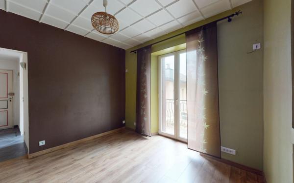 Appartement à vendre    3 pièces • 80 m2 Montbéliard