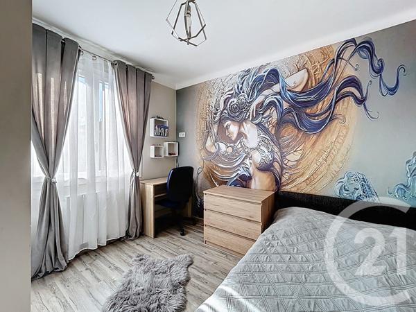 Maison à vendre  6 pièces - 131,06 m 2   AGEN  - 47