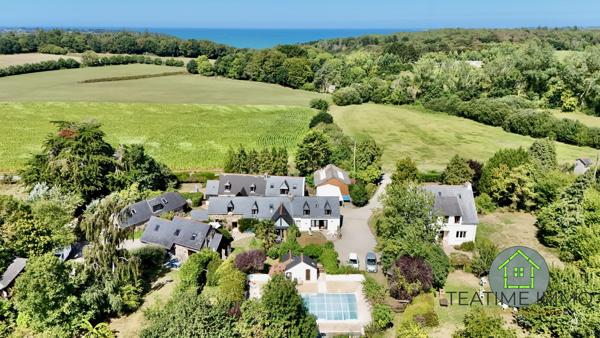 Propriété 6 gîtes en pierre et une maison principale