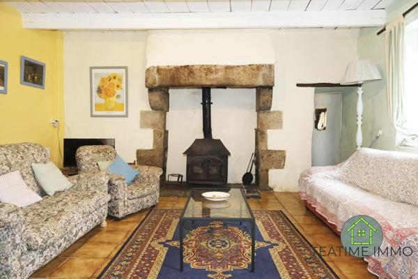 Propriété 6 gîtes en pierre et une maison principale