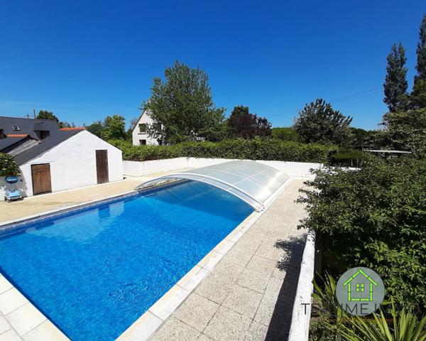 Propriété 6 gîtes en pierre et une maison principale