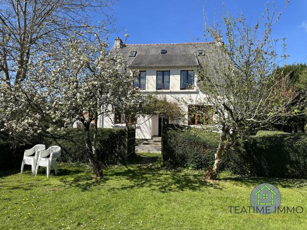 Propriété 6 gîtes en pierre et une maison principale